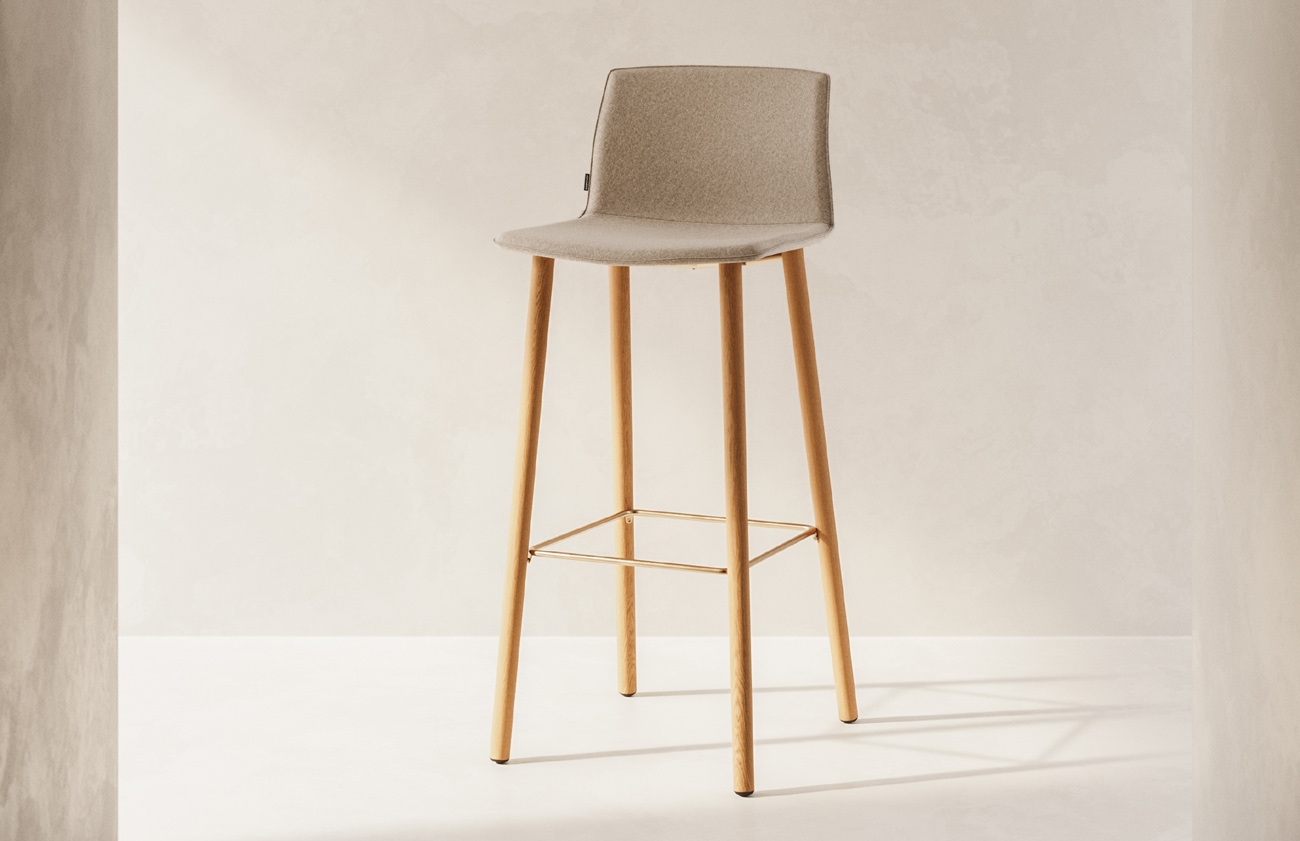 Kabi Stool