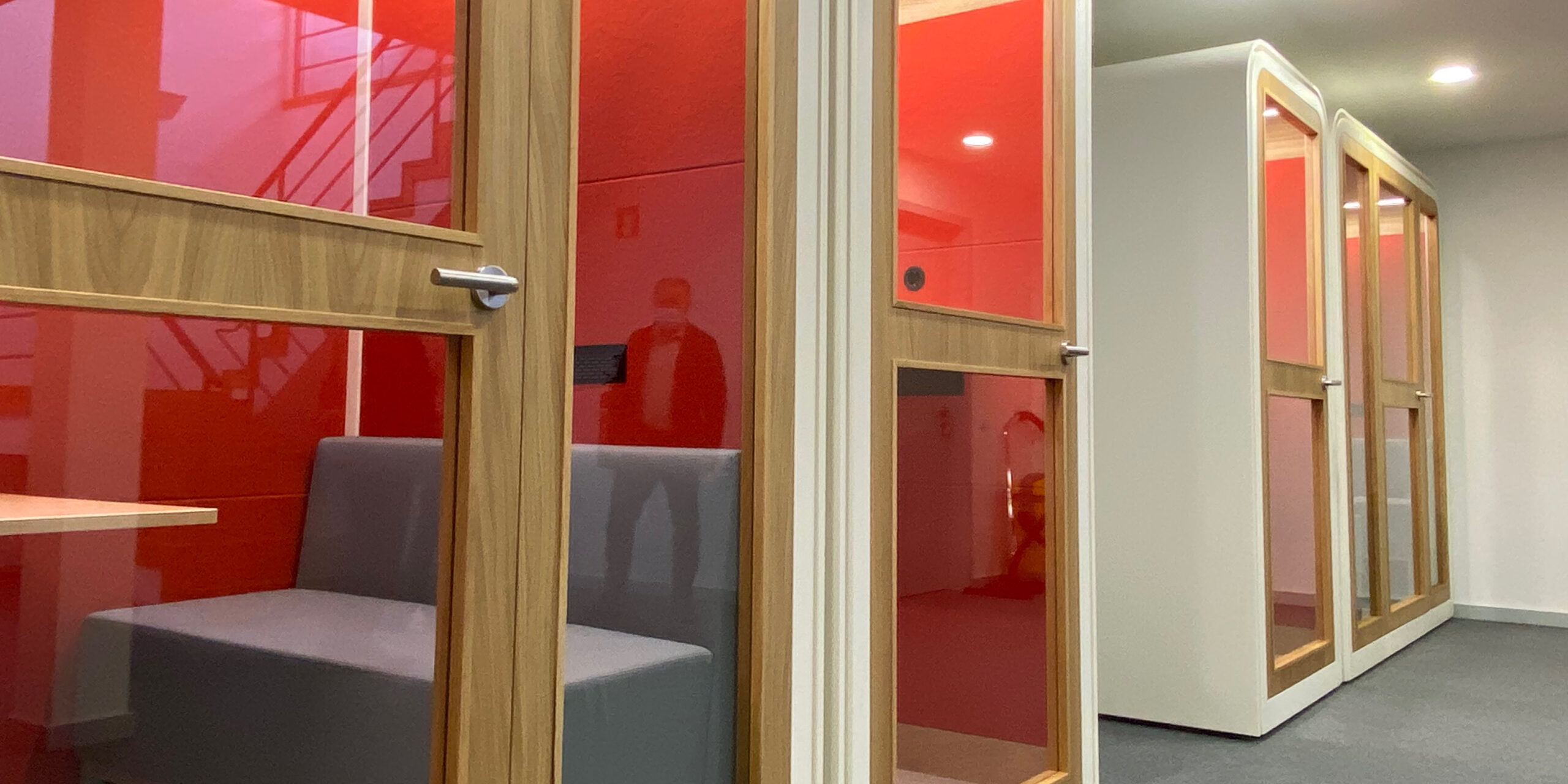 ZoneOut Meeting Pod
